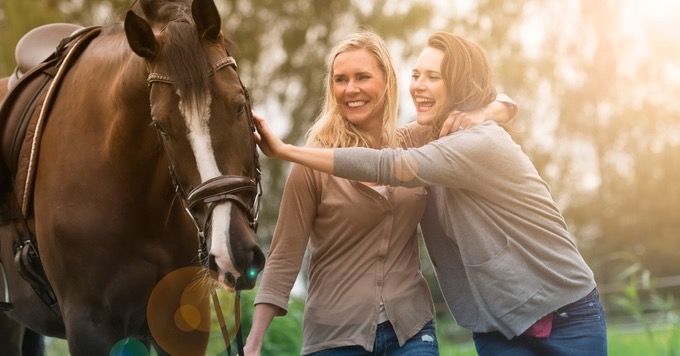 Animal-Assisted Therapy in Utah - Pathways Real Life Recovery, Utah Women with a Horse - Animal-Assisted Therapy in Utah